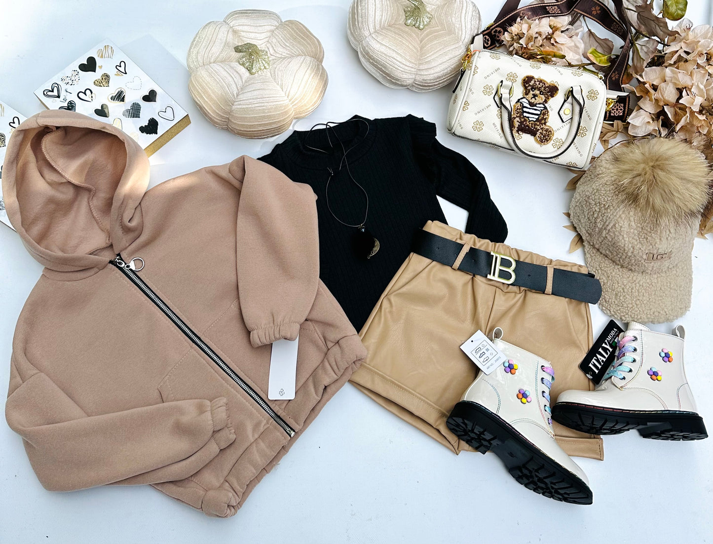 Beige eco leather shorts