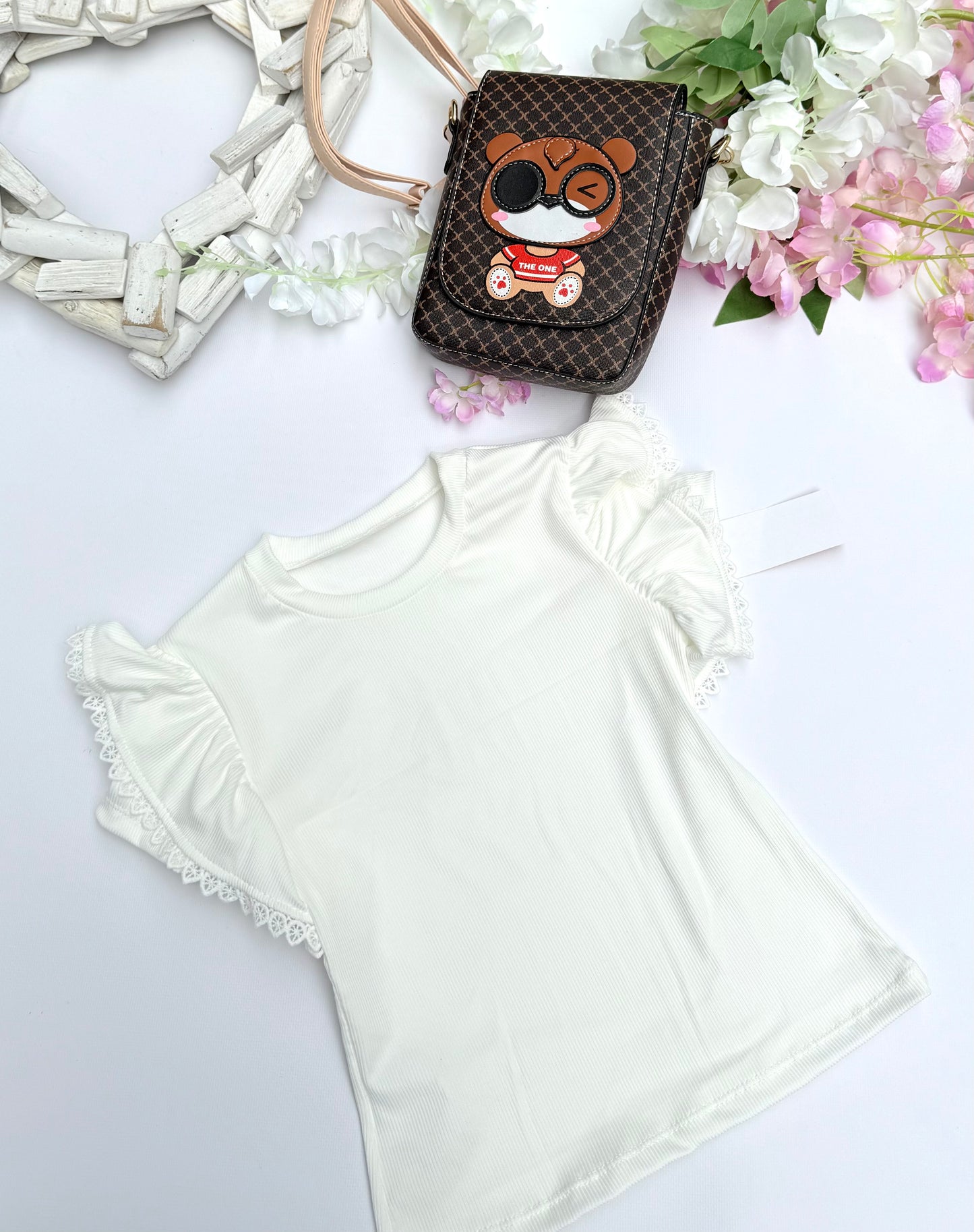 White t shirt