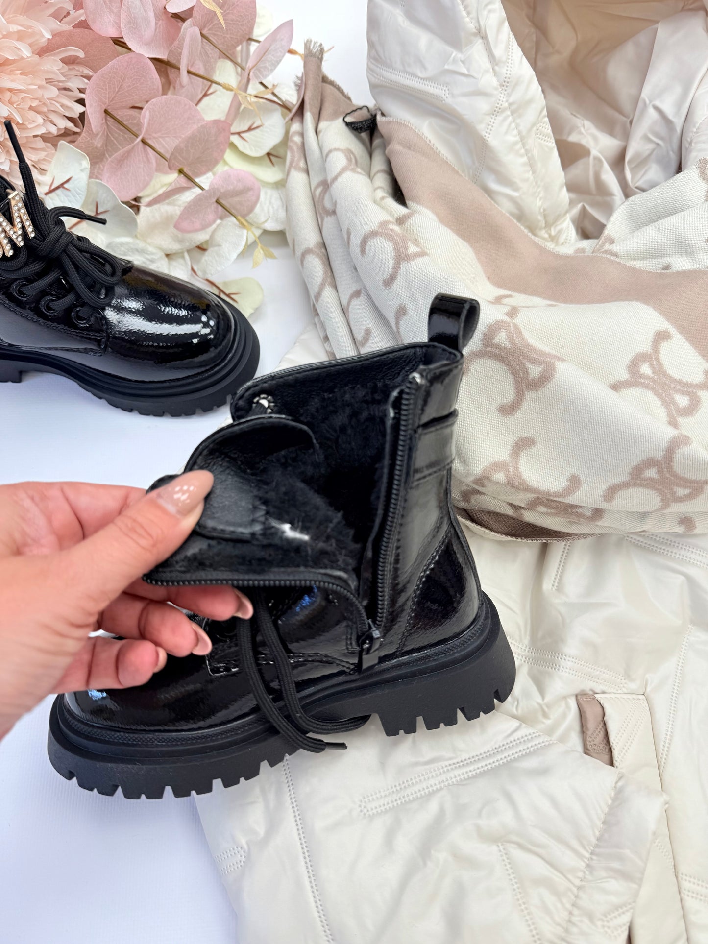 Black winter boots