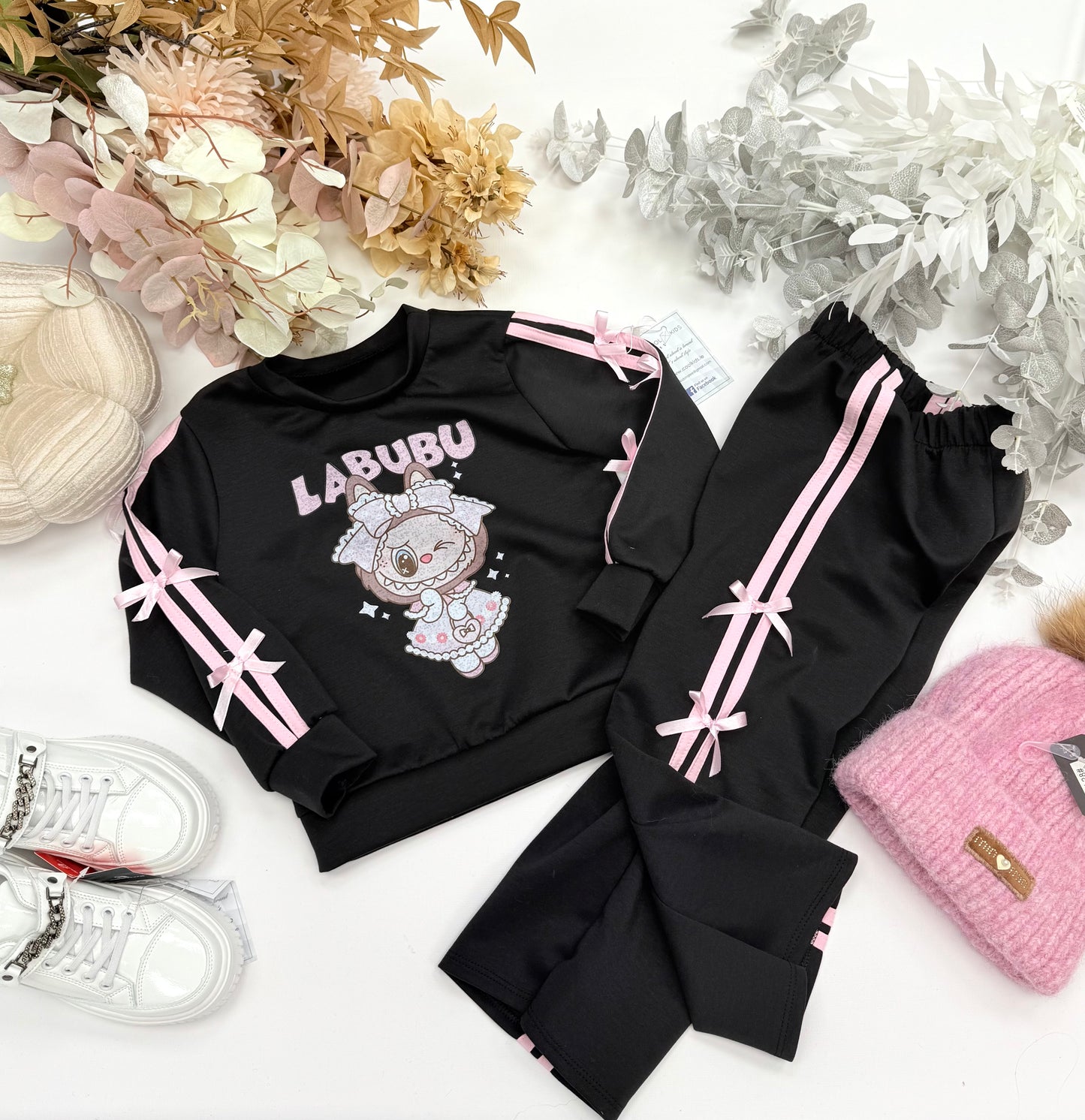 Black Labubu set
