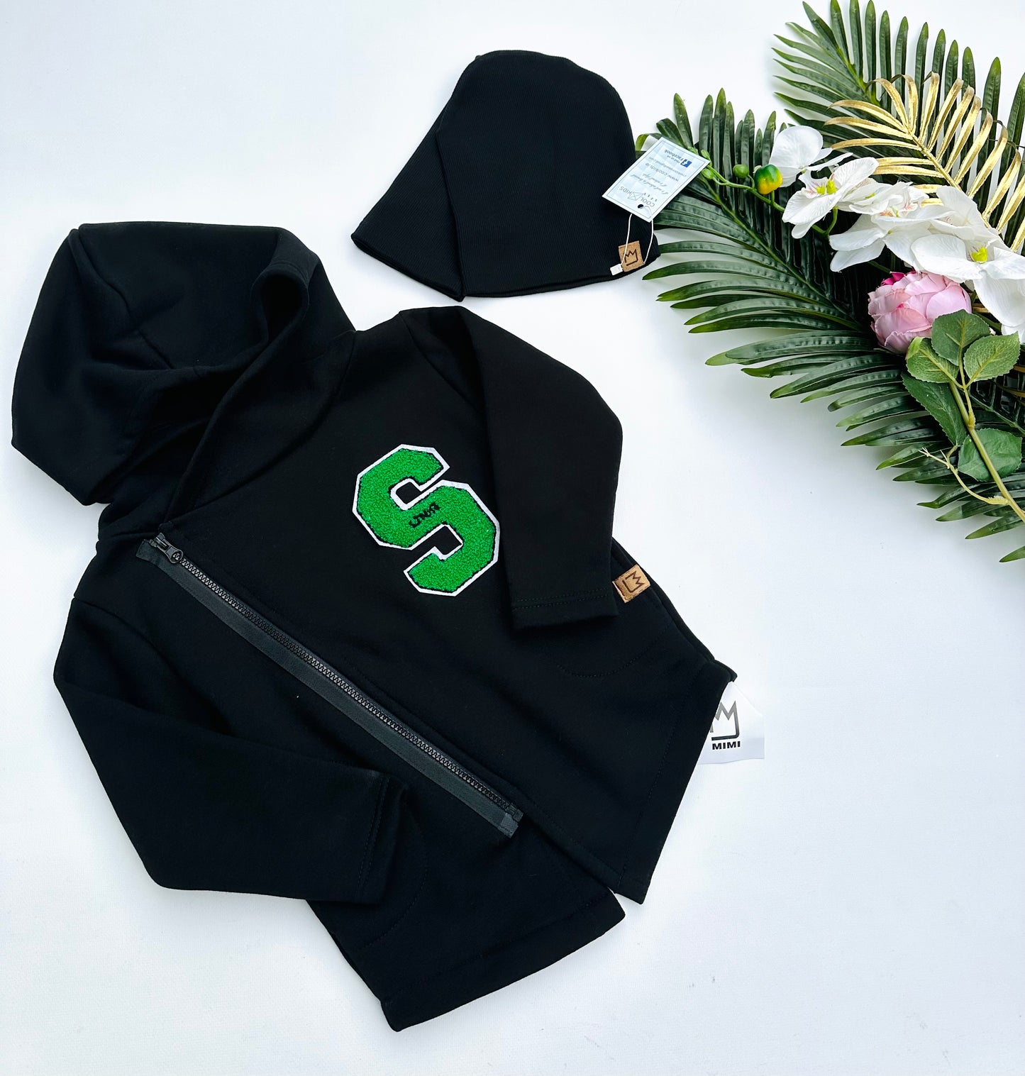 Black zip warm hoodie
