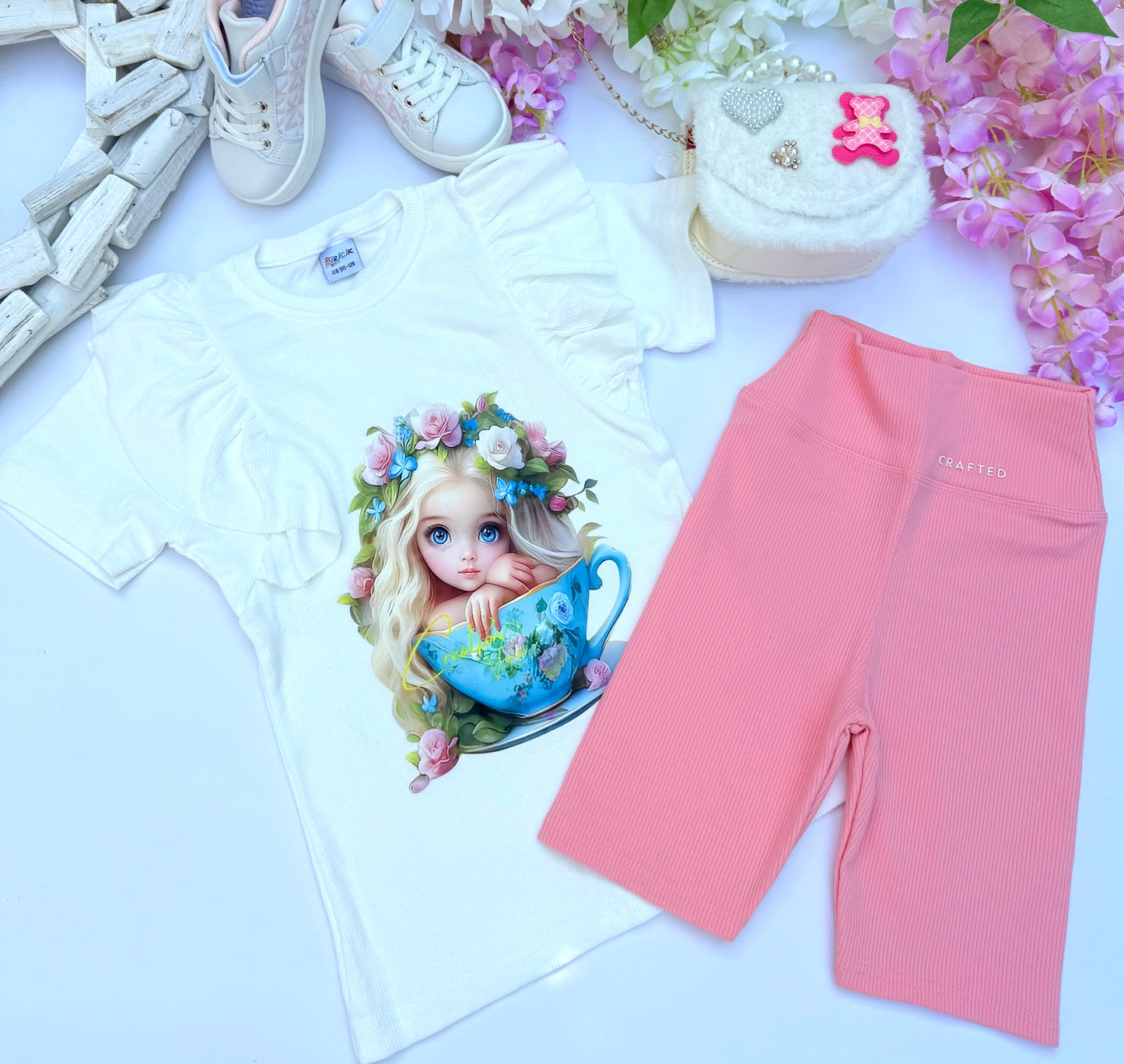 White t shirt