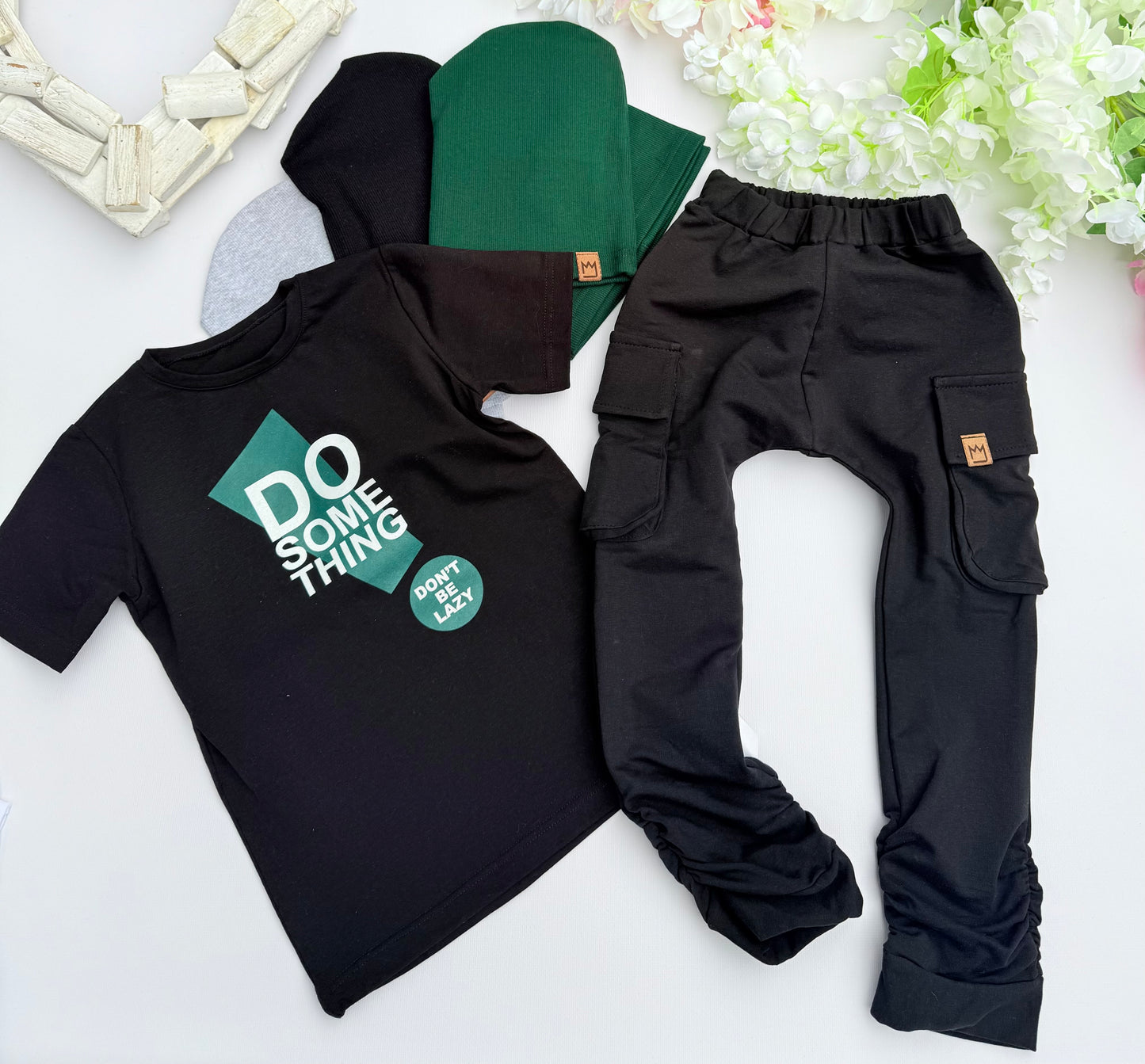 Black t shirt