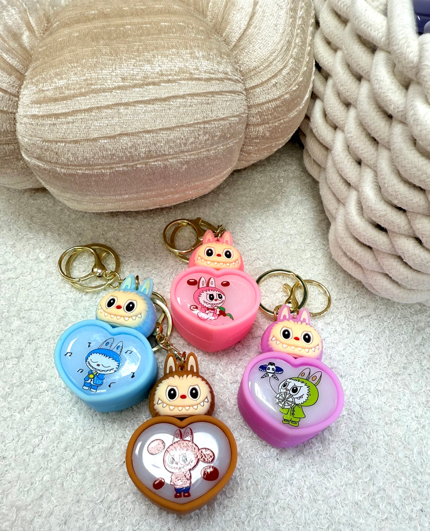 Labubu key ring with light