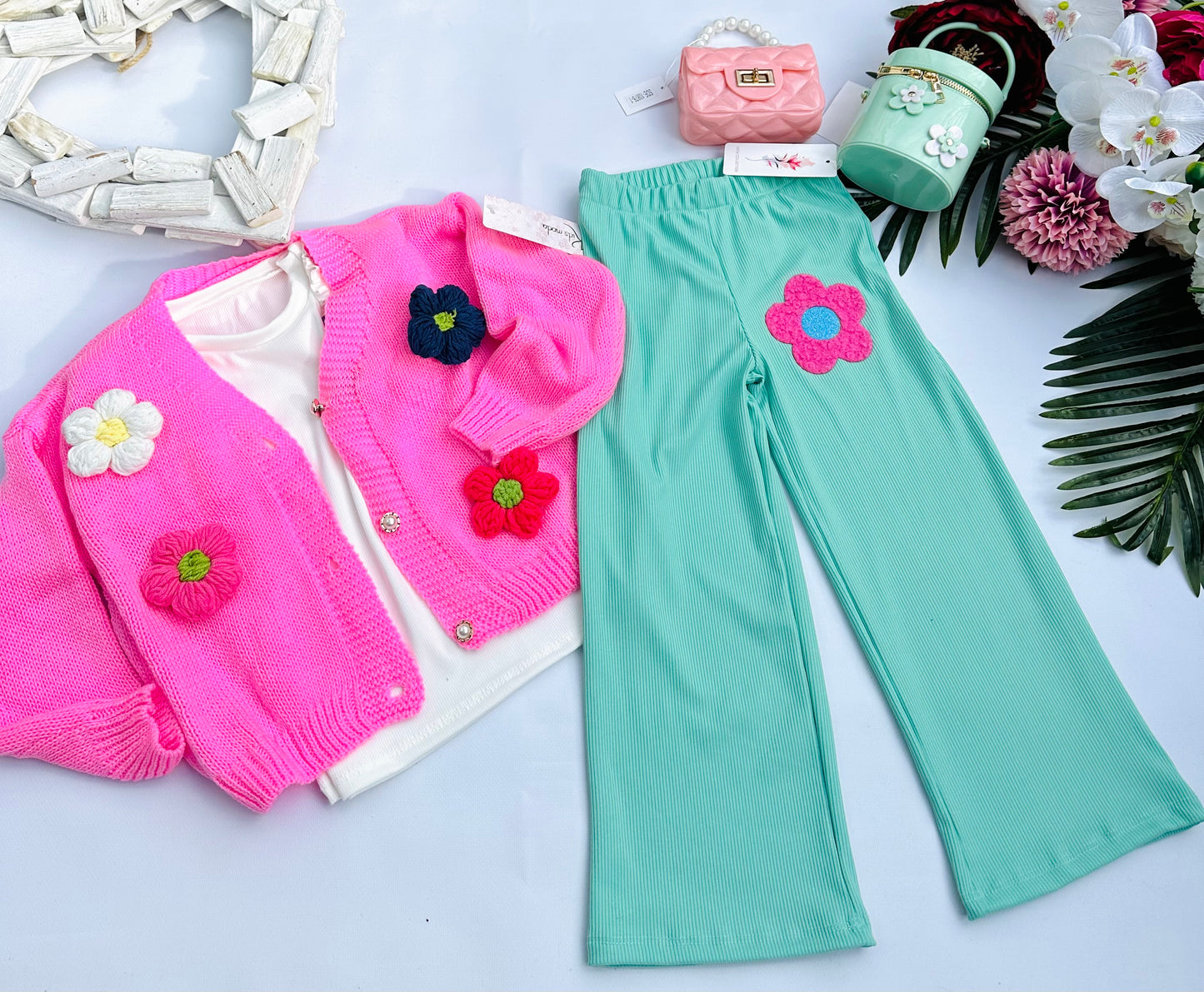 Mint flower pants