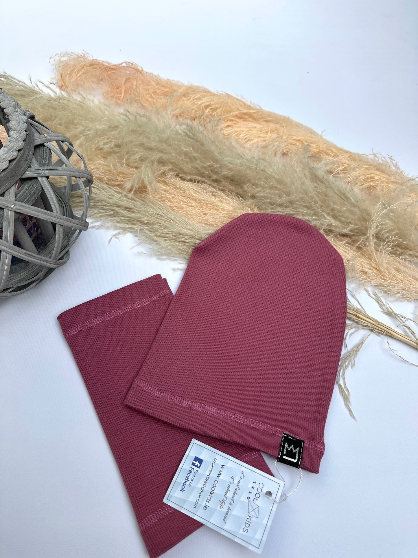 Hat and snood sets