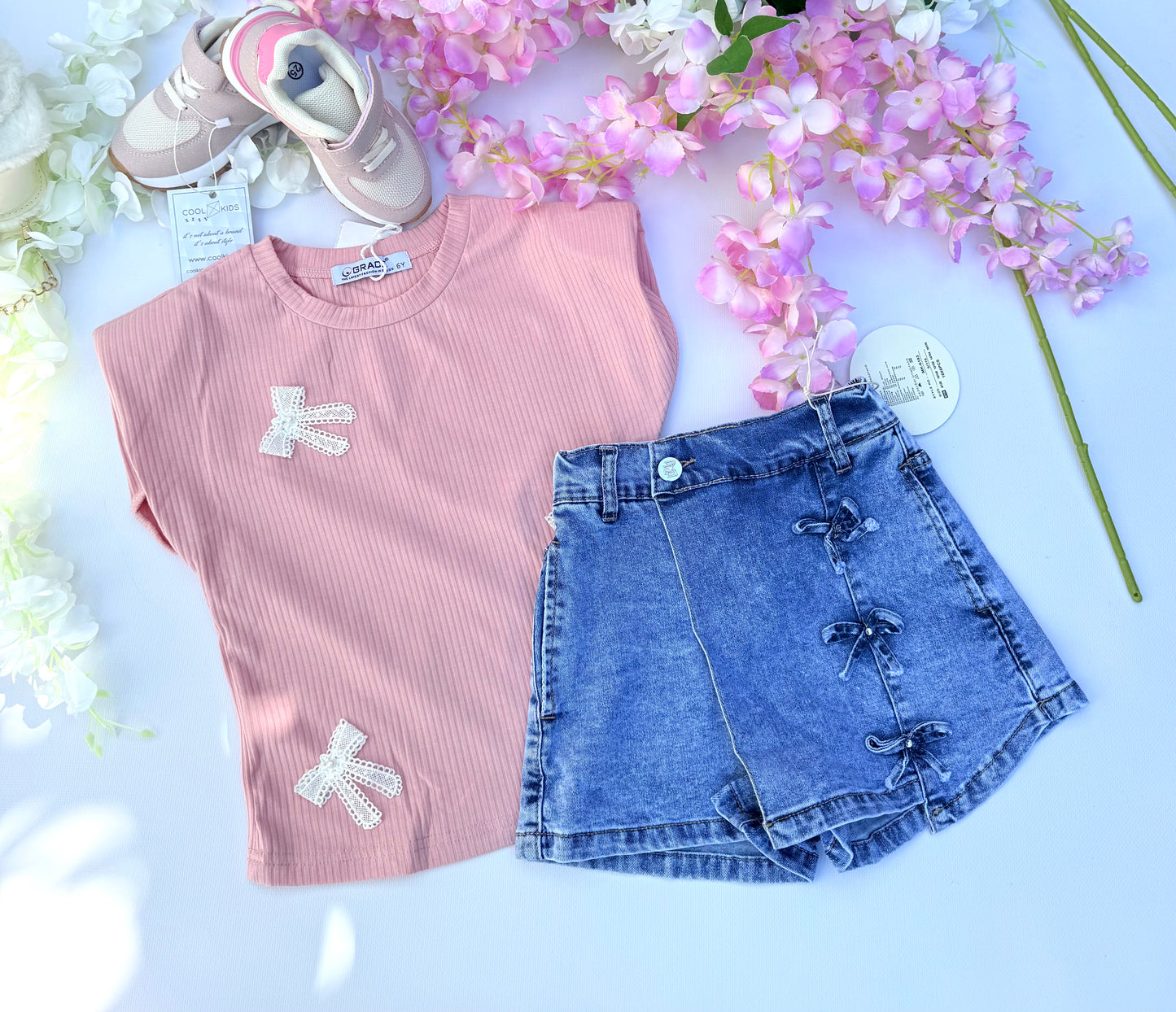 Pink bow t shirt