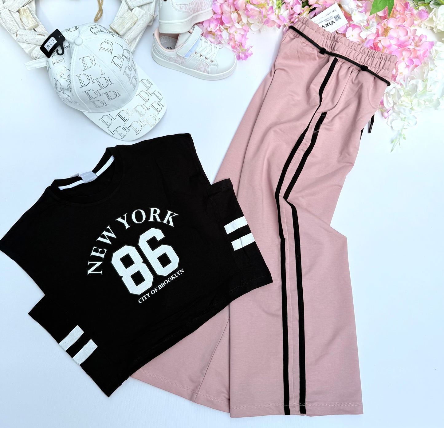 Pink wide leg pants