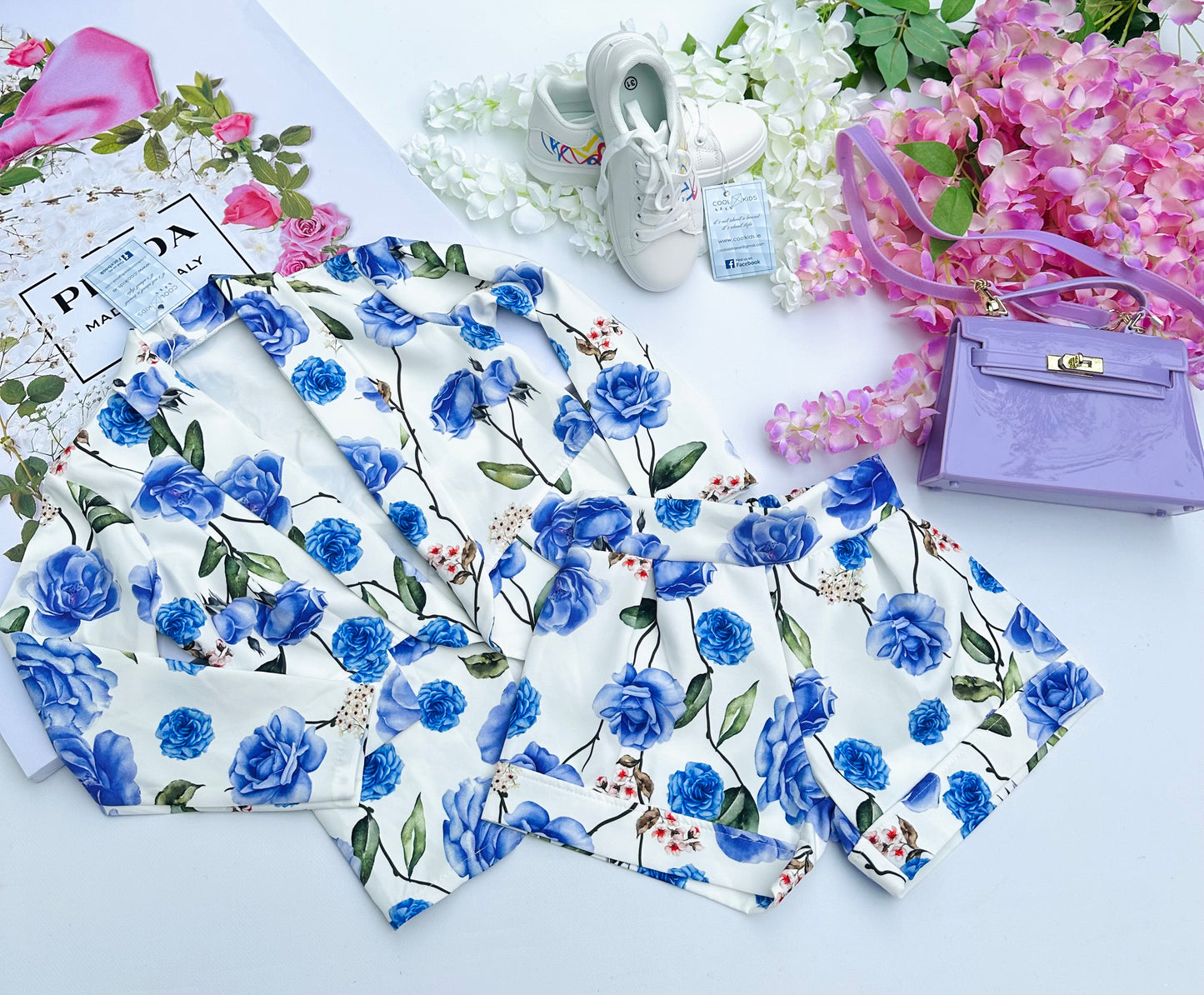Blue flower suit