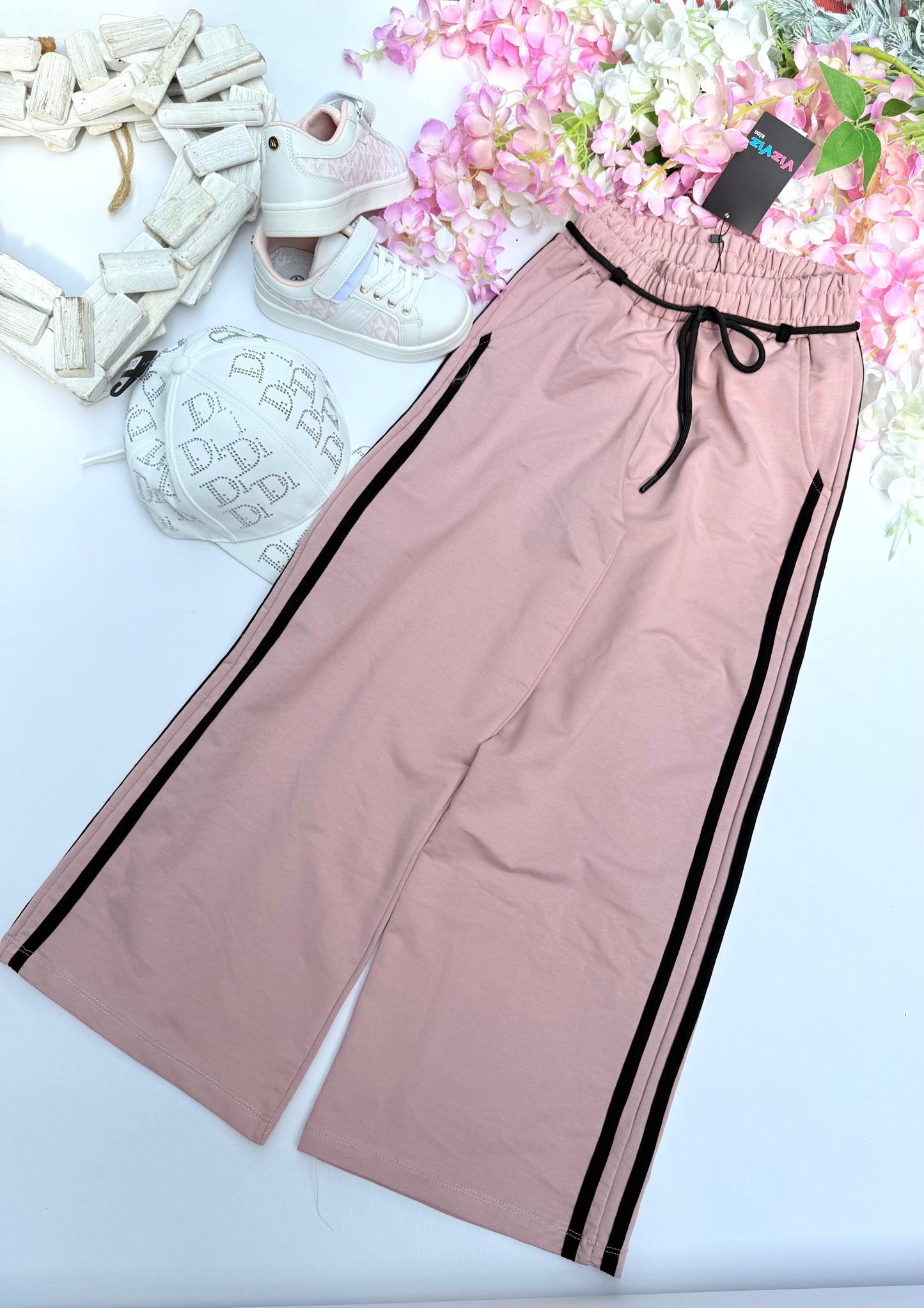 Pink wide leg pants