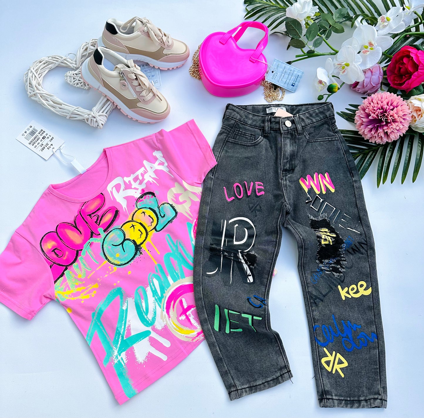 Pink t shirt