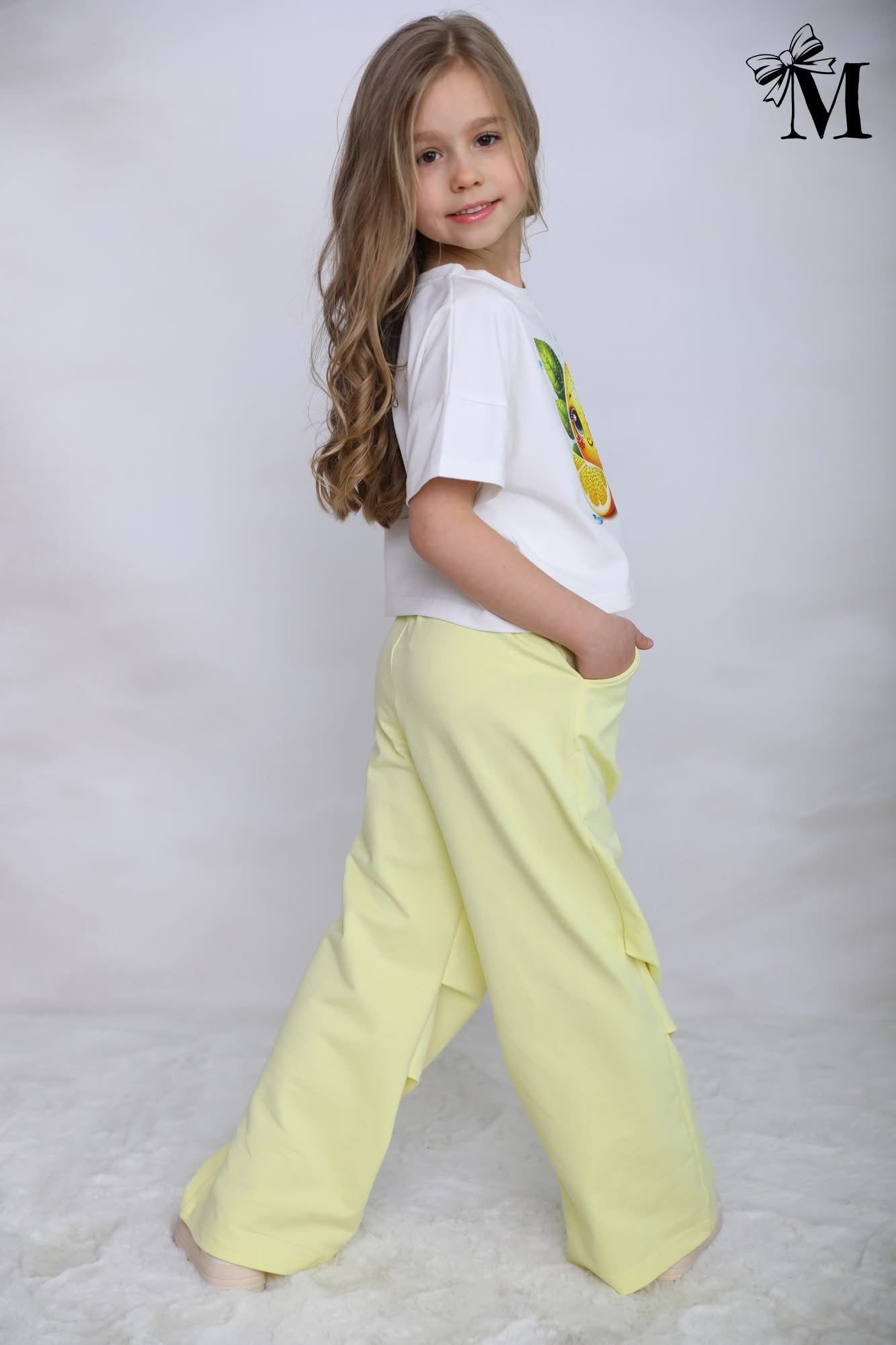 Yellow cotton pants