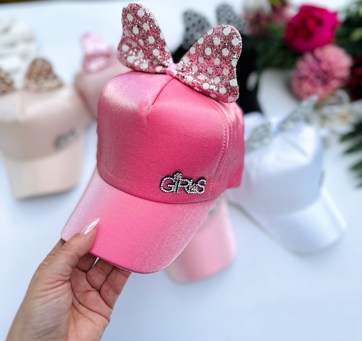 Bow cap