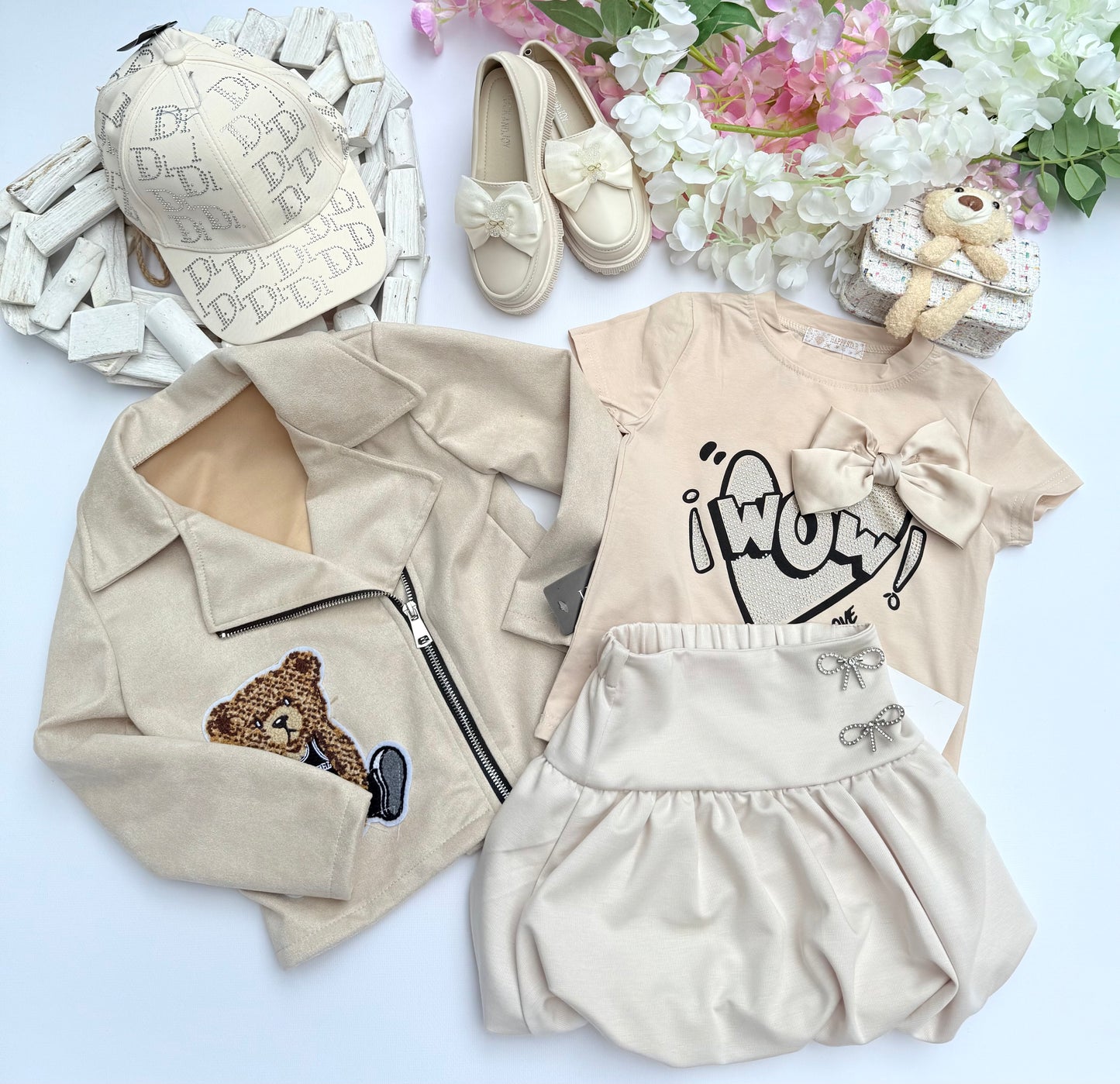 Beige bow t shirt