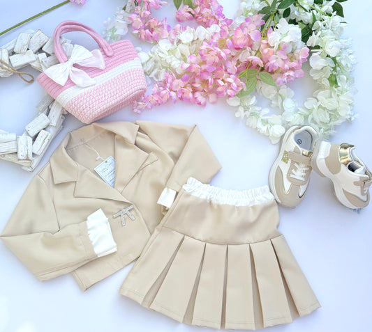 Beige elegant set