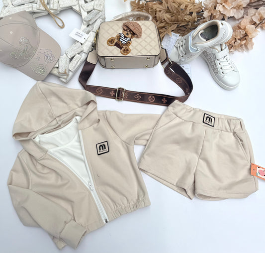 Beige summer set