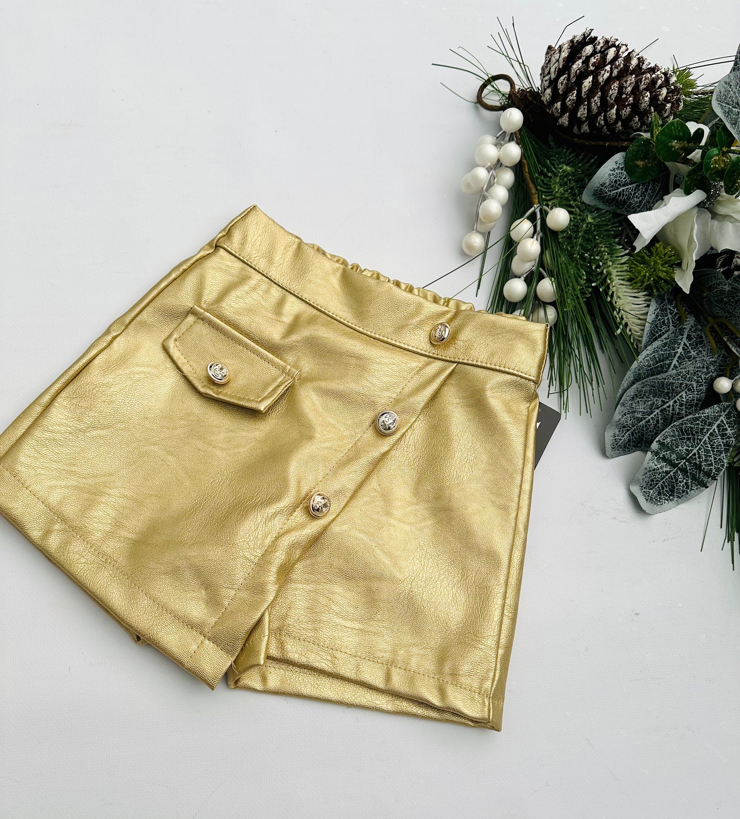 Gold skorts