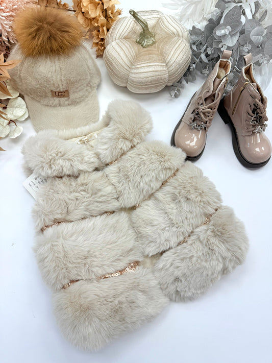 Beige fur gilet