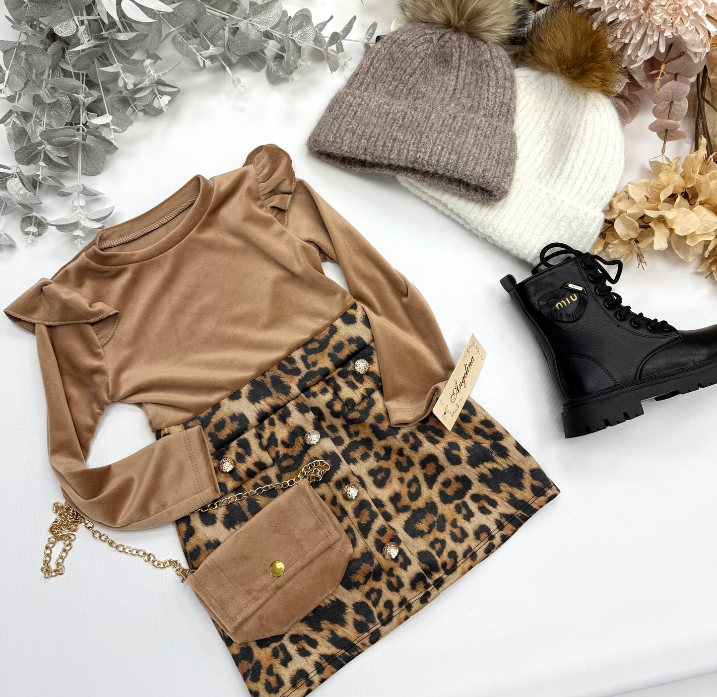 Wild print dress with bag