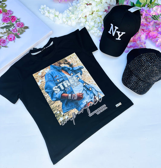 Black t shirt