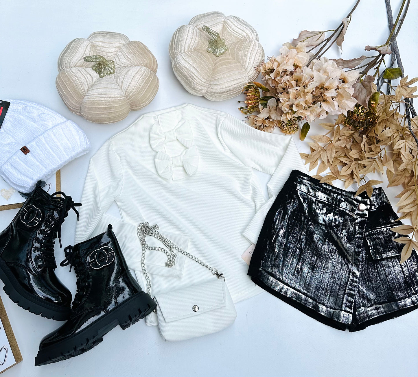 Black/silver skorts