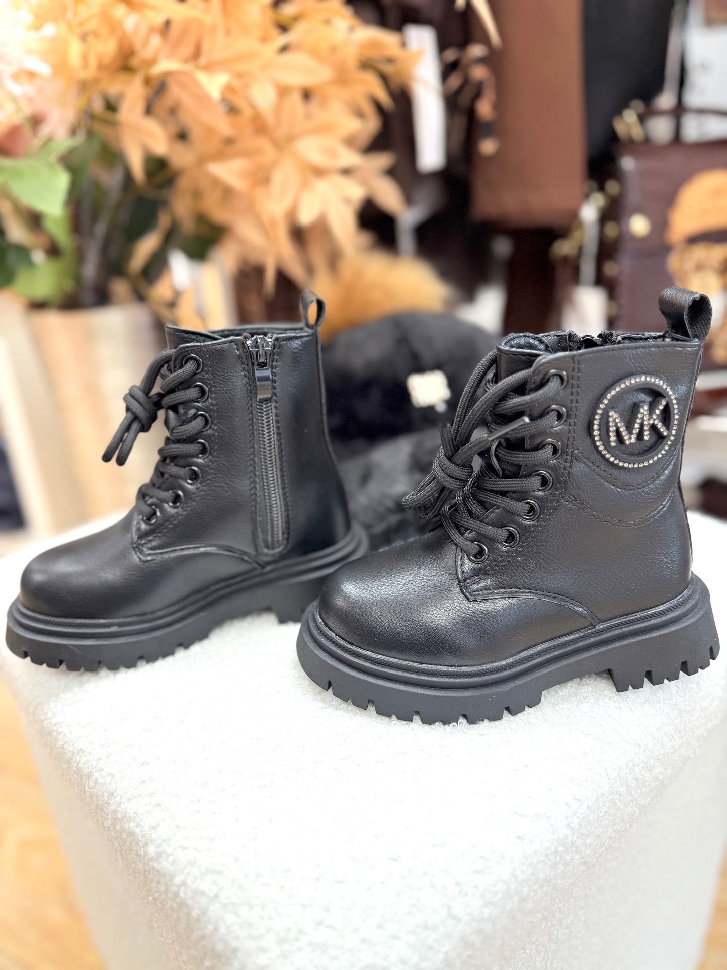 Black winter boots
