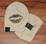Lips set ( hat and snood)