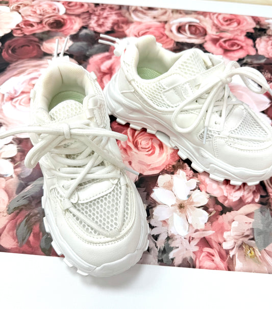 Spring sneakers
