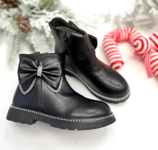 Bow winter boots
