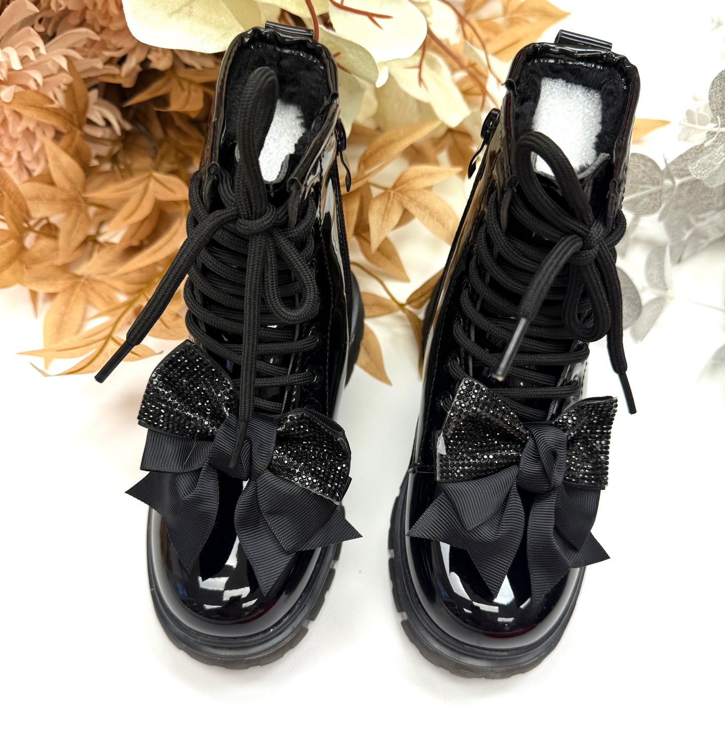 Black bow winter boots