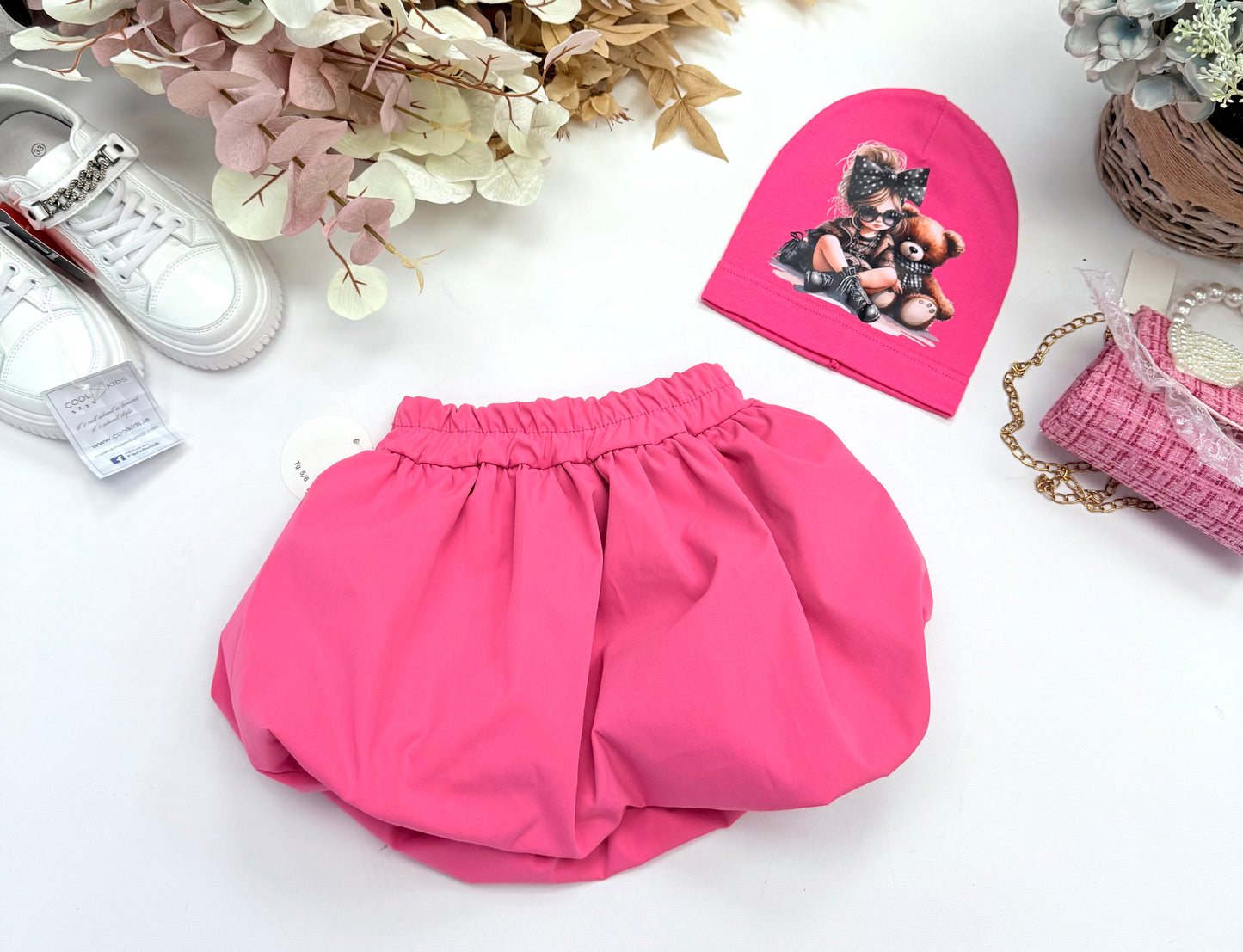 Pink skirt