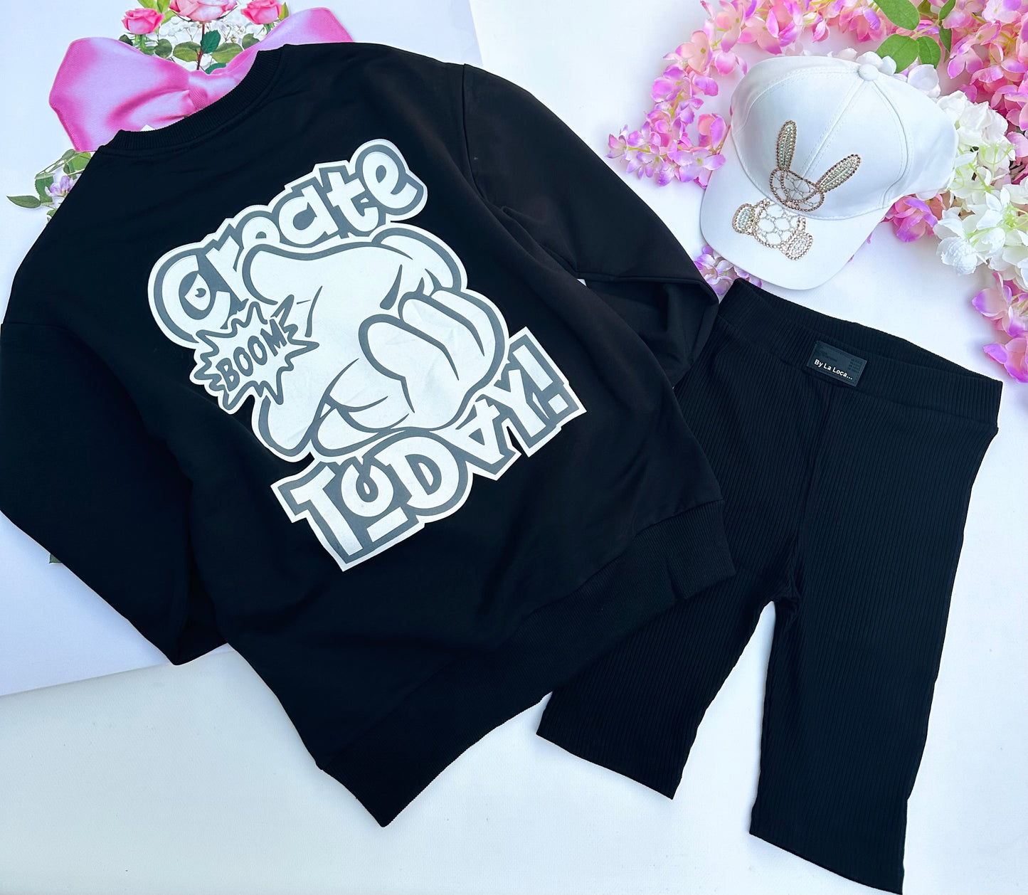 Black oversize sweatshirt