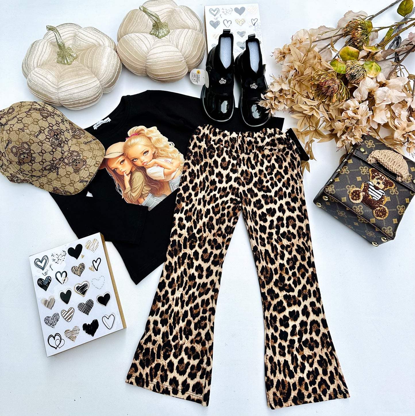 Wild print flared pants