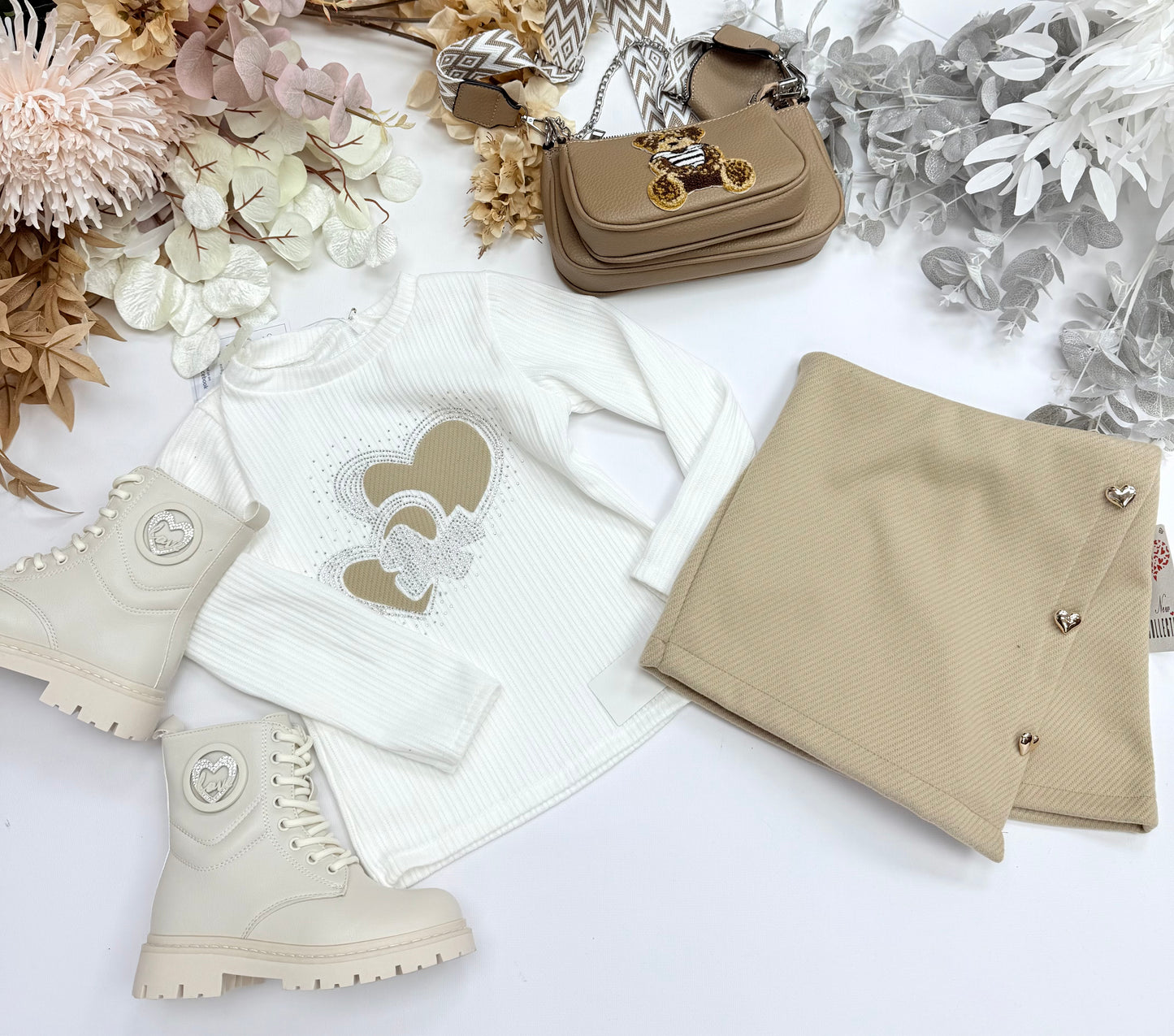 Beige heart set