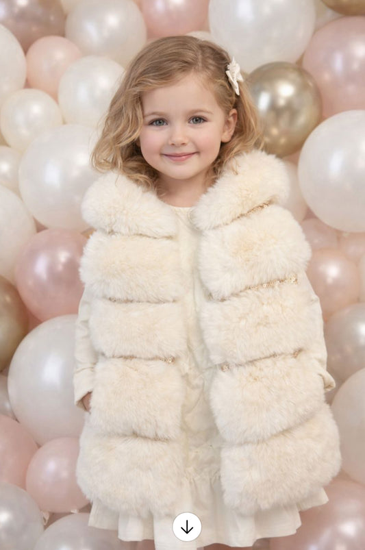 Cream fur gilet