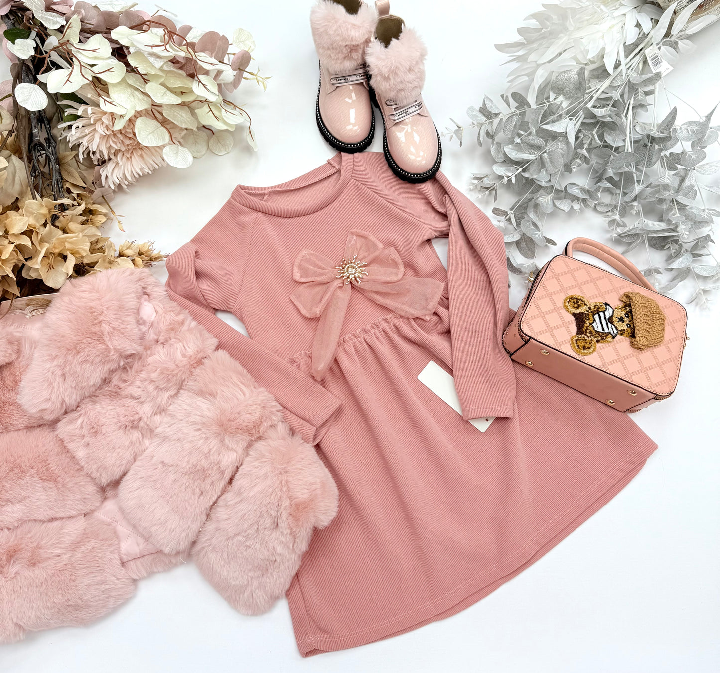 Pink bow dress