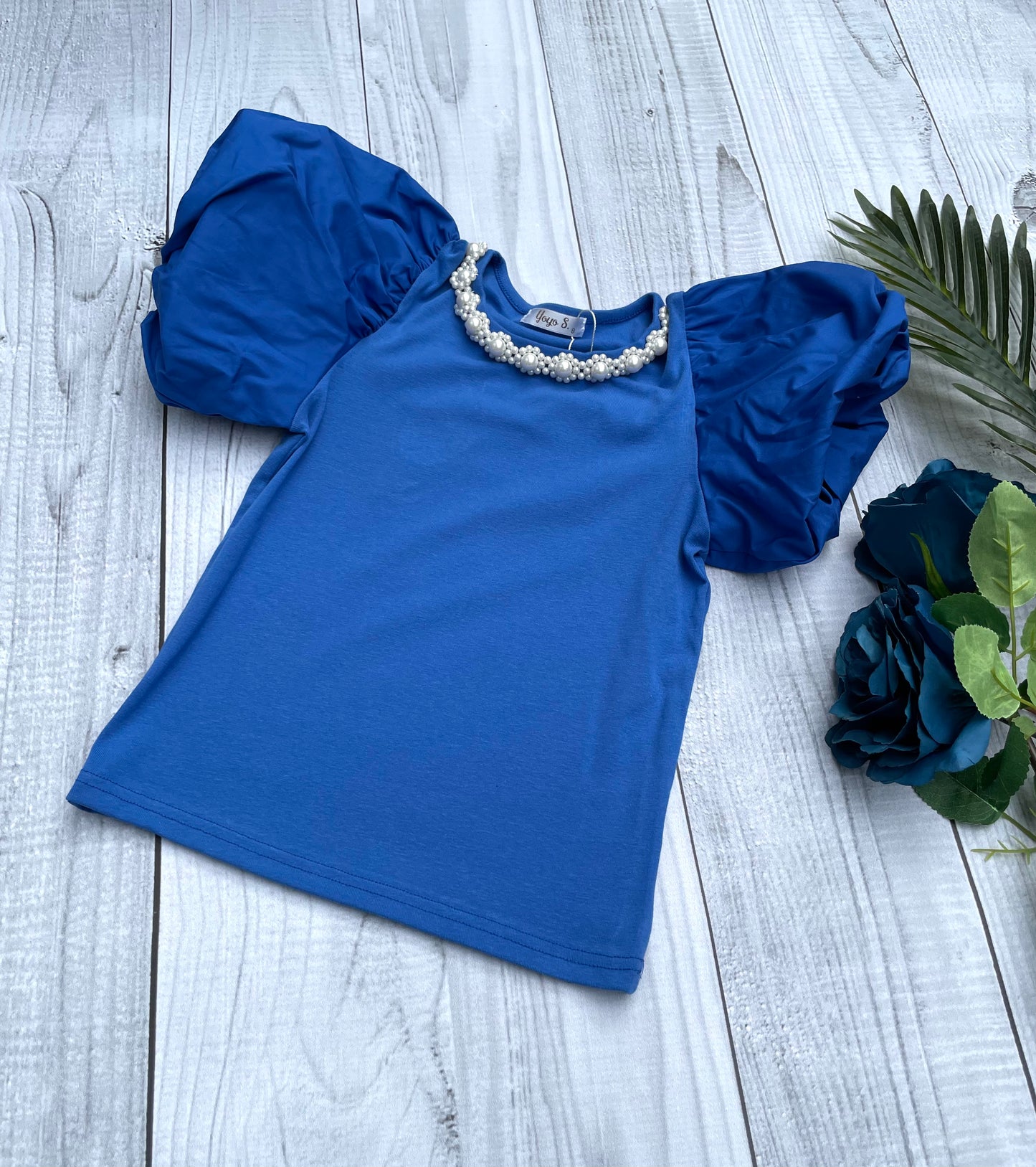 Blue pearls top